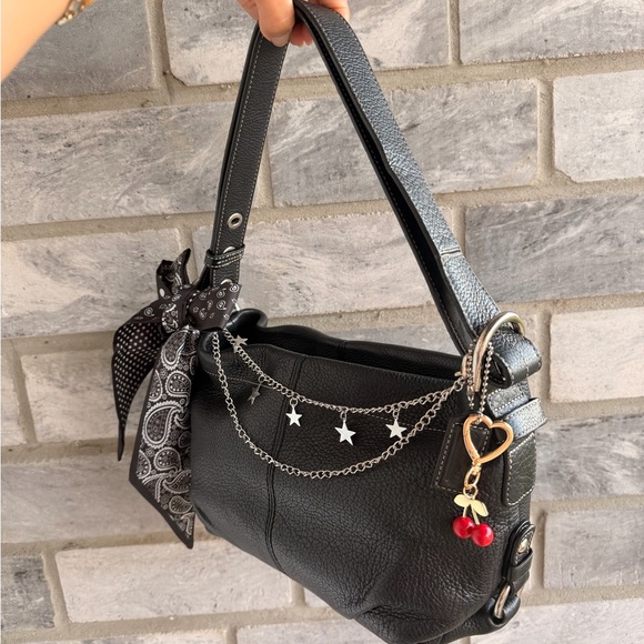 Coach East West Leather Duffel Shoulder Bag Vintage Y2K 🖤🍒 - Picture 4 of 10